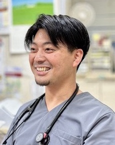 直尭先生